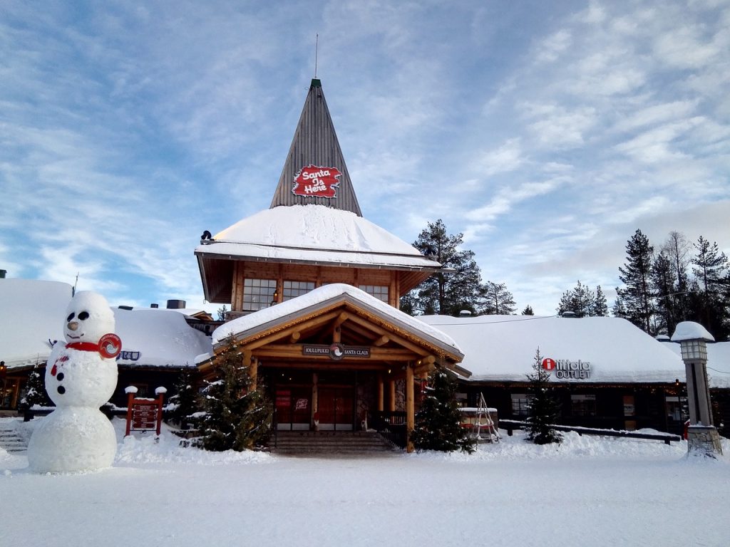 Das Weihnachtsmanndorf in der Nähe von Rovaniemi in Finnland