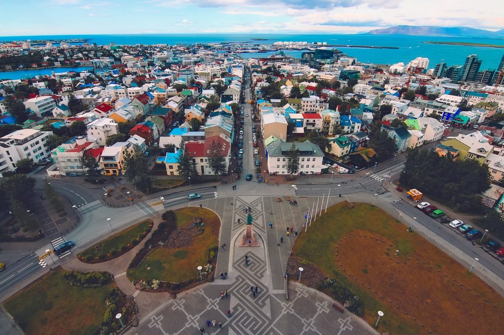 Zusammen verreisen: Reykjavic
