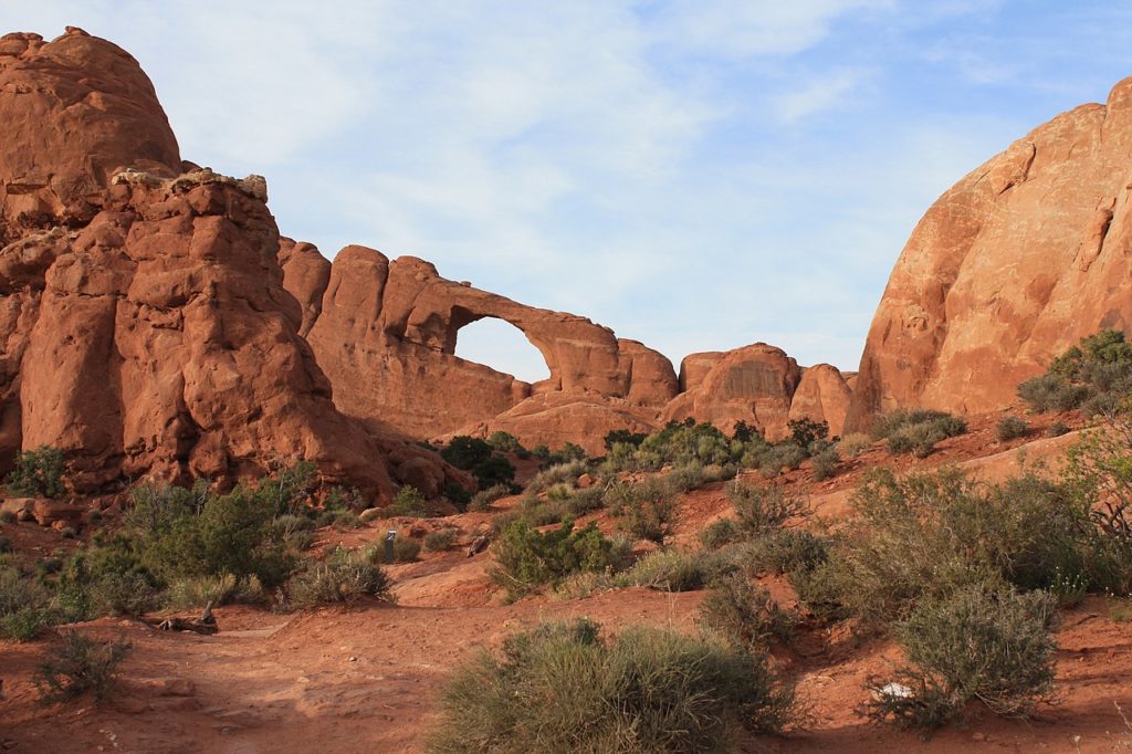 If you’re an avid hiker, you could spend your entire trip hiking the various trails. Newbie hikers have plenty of options for shorter, scenic in Moab. 