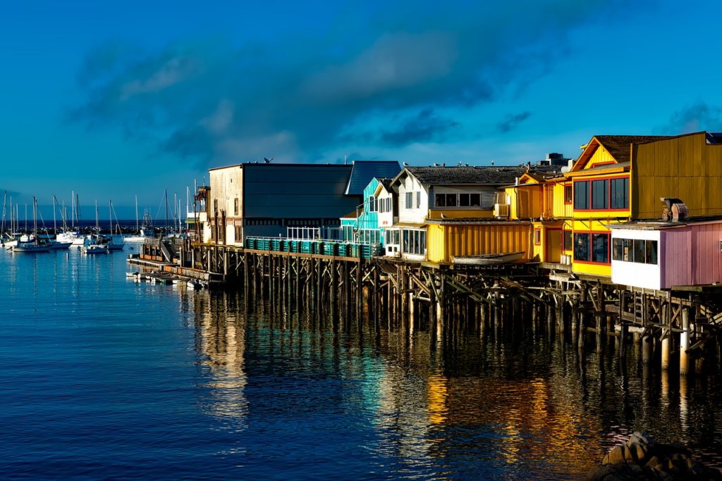 West Coast tour - There are actually several beaches to choose from in Monterey as opposed to just one “Monterey Beach”. The beaches range from small enclaves to wide-open stretches of sand with a brisk Pacific breeze and surf. 