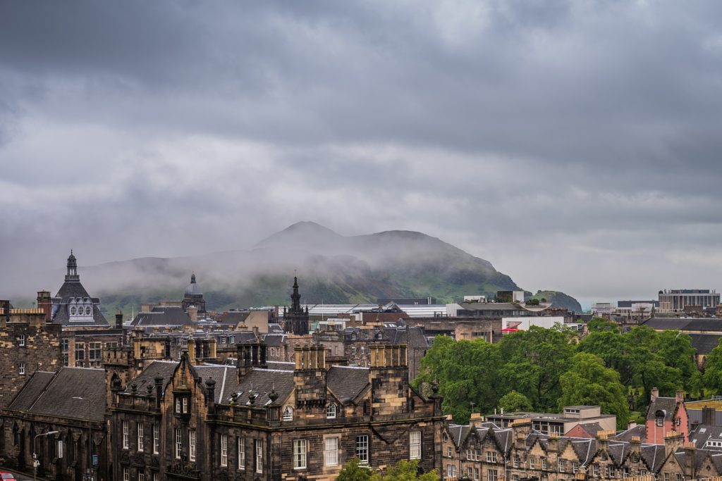 Cheap destinations in Europe: Edinburgh