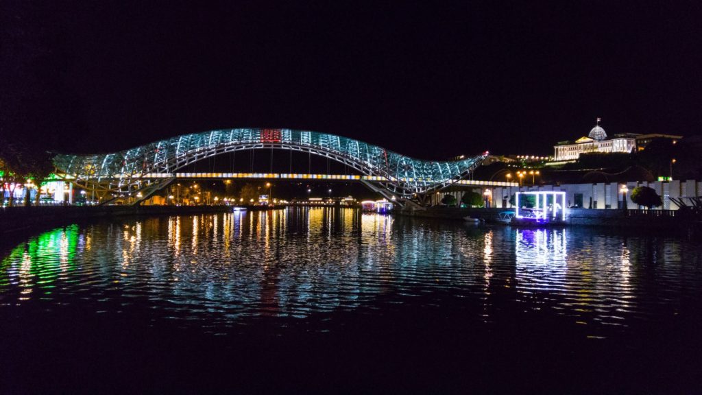 The Peace Bridge is an arch-shaped pedestrian bridge over the Mtkvari River. The 150-metre-long covered bridge connects the old town of Tbilisi with the newly designed Rike Park not far from the Presidential Palace. 