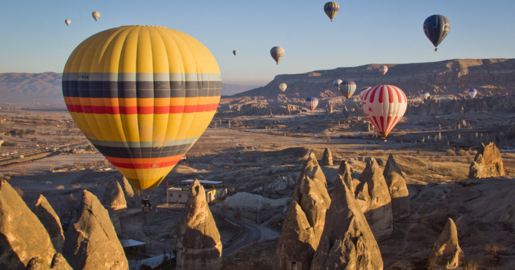 Airballons in Turkey. Decoartion for the article about the best itinerary and travel planner apps