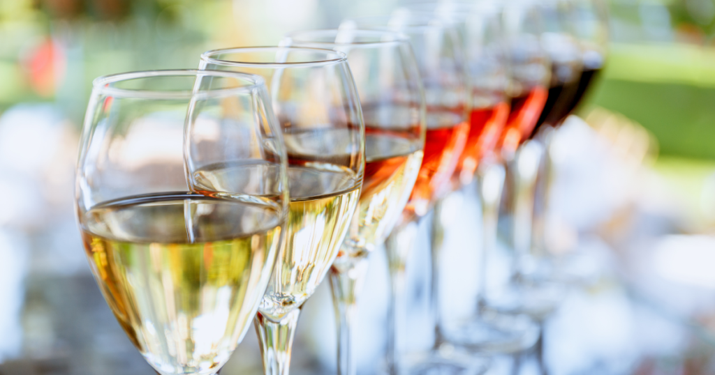 Wine Tasting Etiquette and Tips