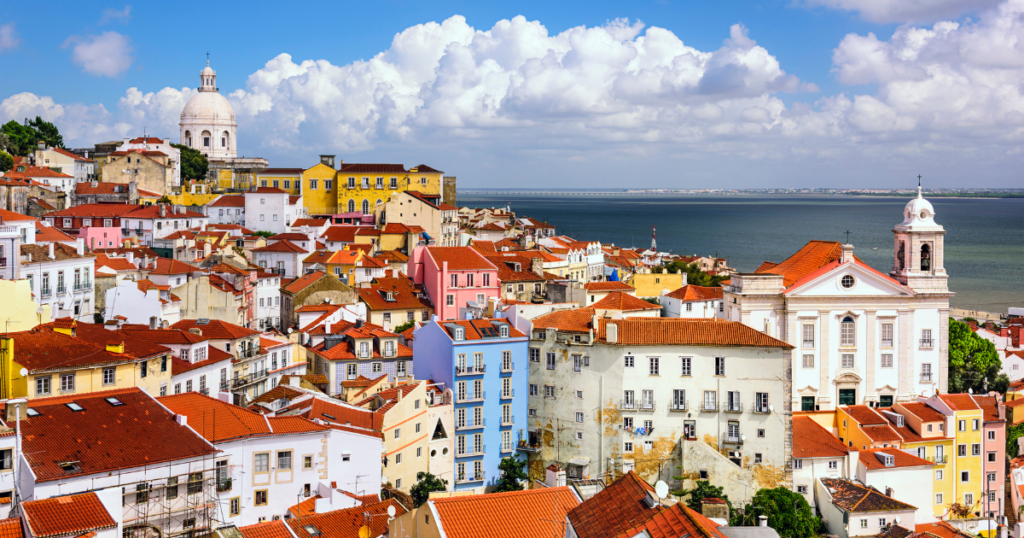 Digital Nomad Destinations: Alfama, Lisbon