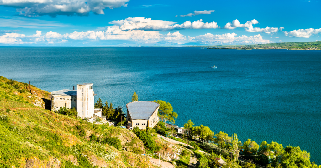 Backpacking Caucasus: Lake Sevan 