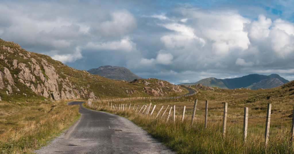 Must-See National Parks in Ireland: Sky Road
